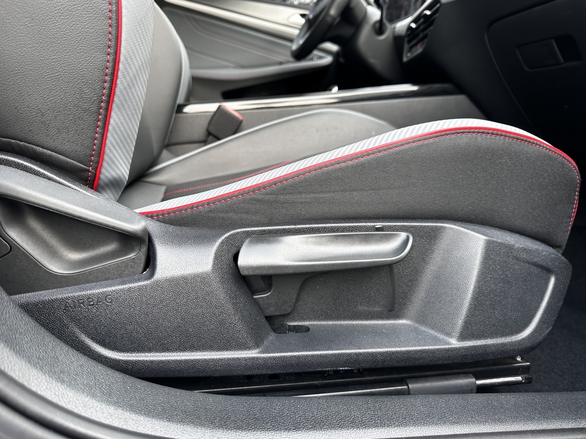 Volkswagen Lamando 2023 imagem de carro #13