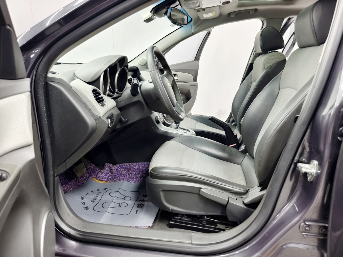 Chevrolet Cruze 2014 car image #13
