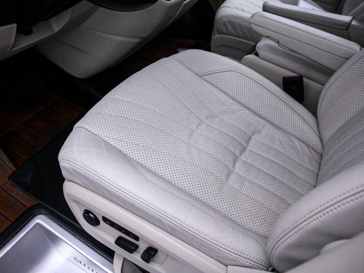 Volkswagen Multivan 2020 car image #13