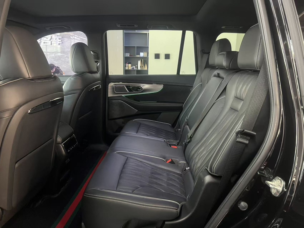 GAC Trumpchi GS8 2023 #13 GAC Trumpchi GS8 2023 car image #13