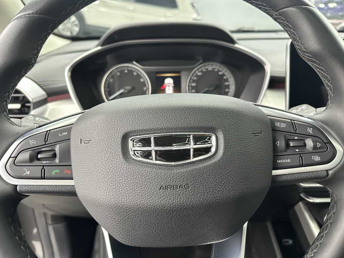 GEELY Coolray 2022 #13 GEELY Coolray 2022 car image #13