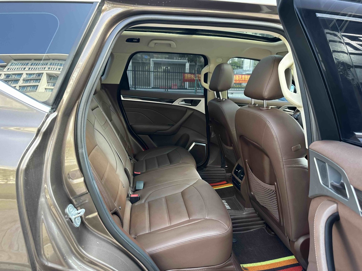 Haval H7 2016 car image #13