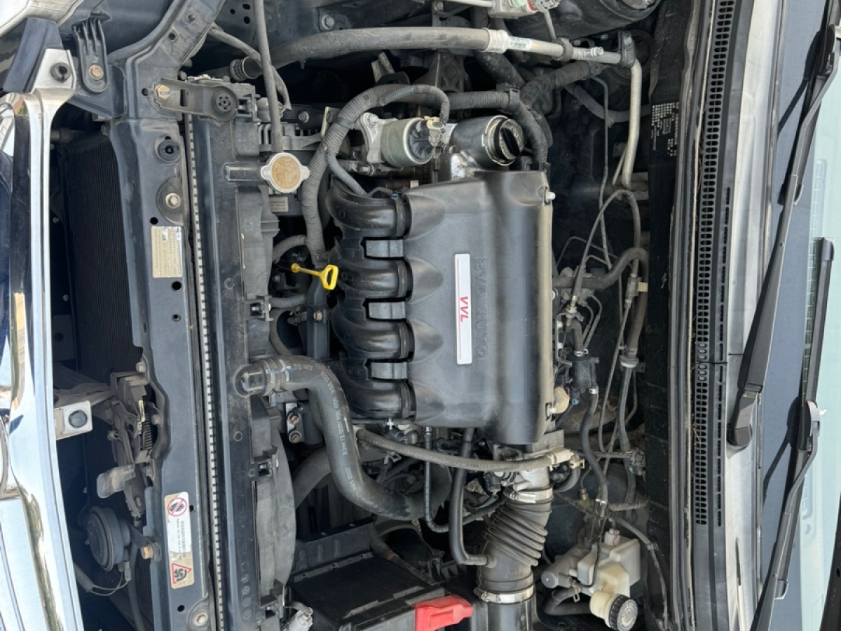 BYD F3 2015 car image #13