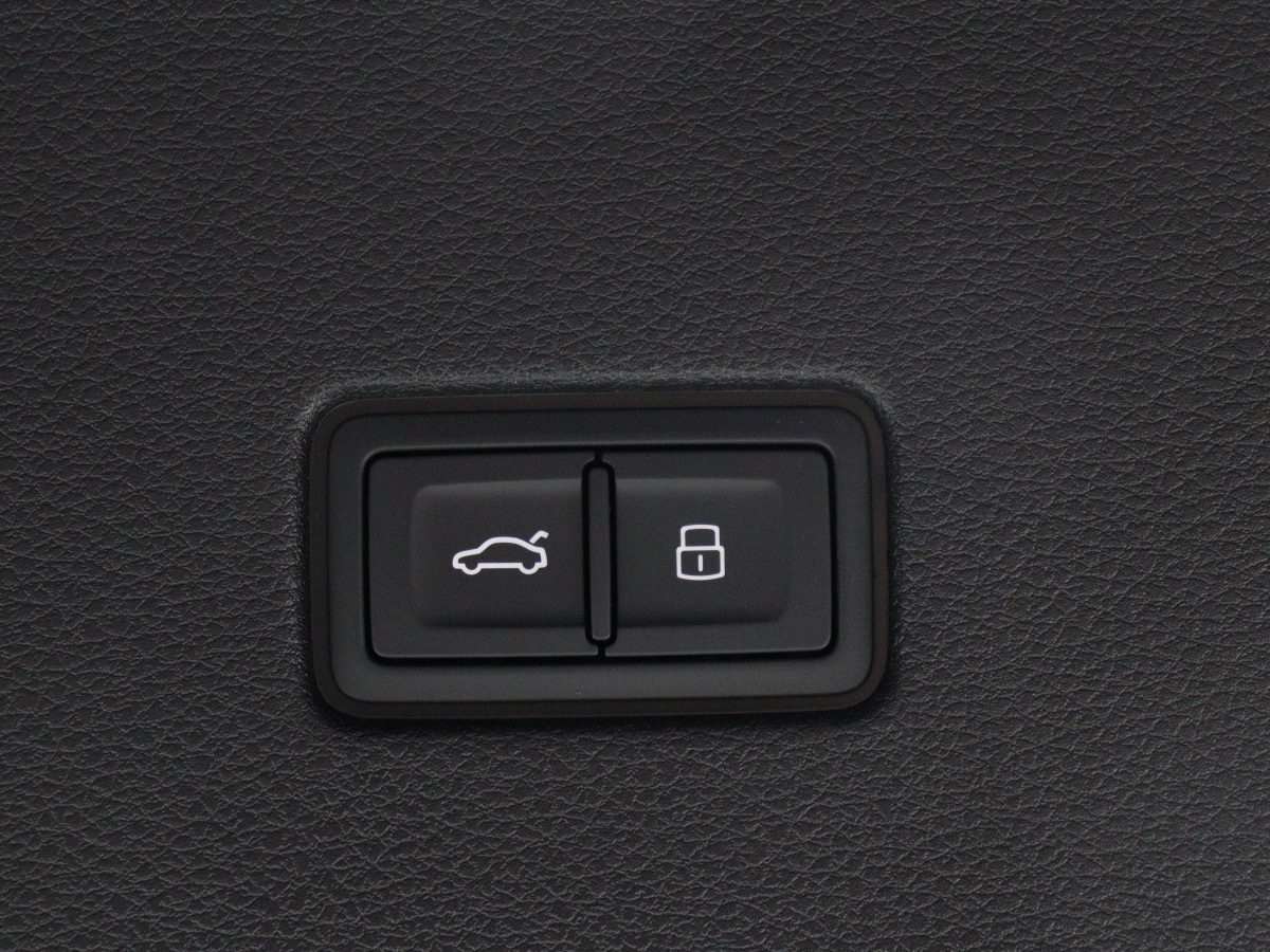 Audi 2023 #13 Audi 2023 car image #13