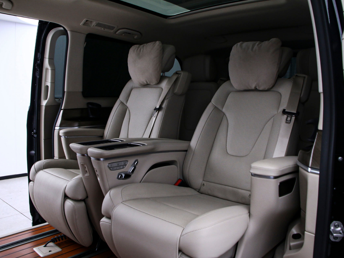 Mercedes-Benz V Class 2023 #13 Mercedes-Benz V Class 2023 immagine di auto #13