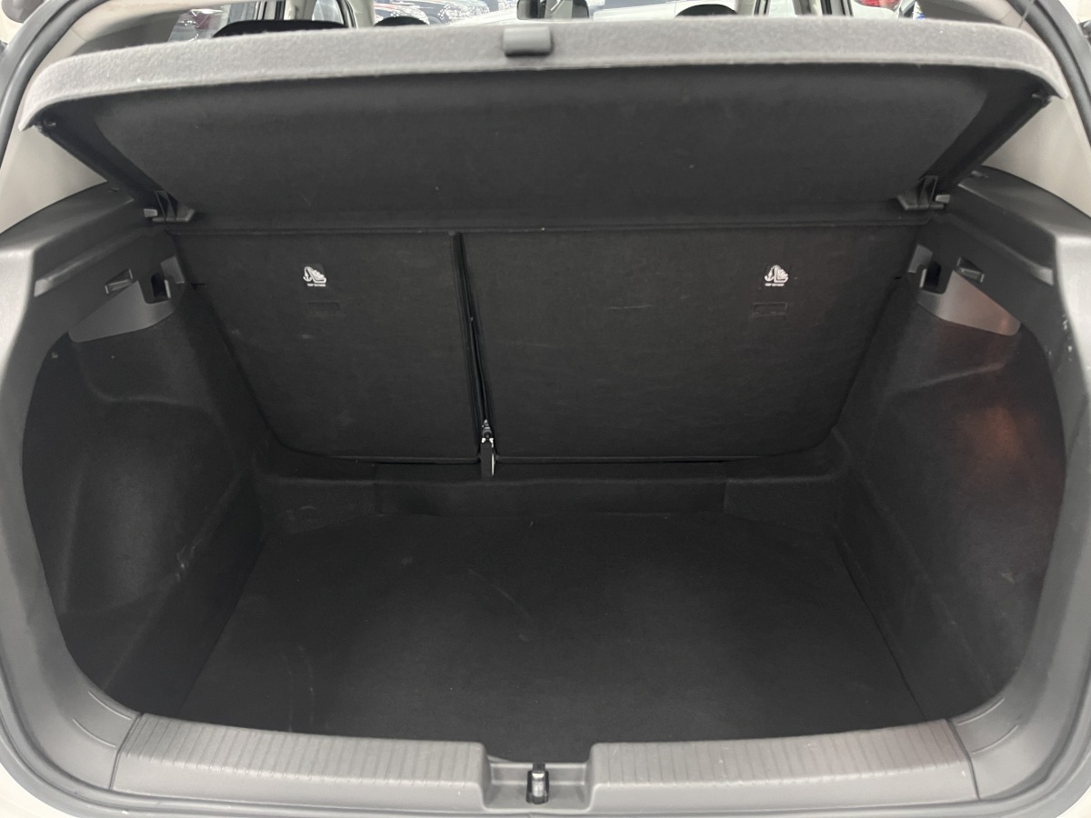 Volkswagen T-Cross 2019 car image #13