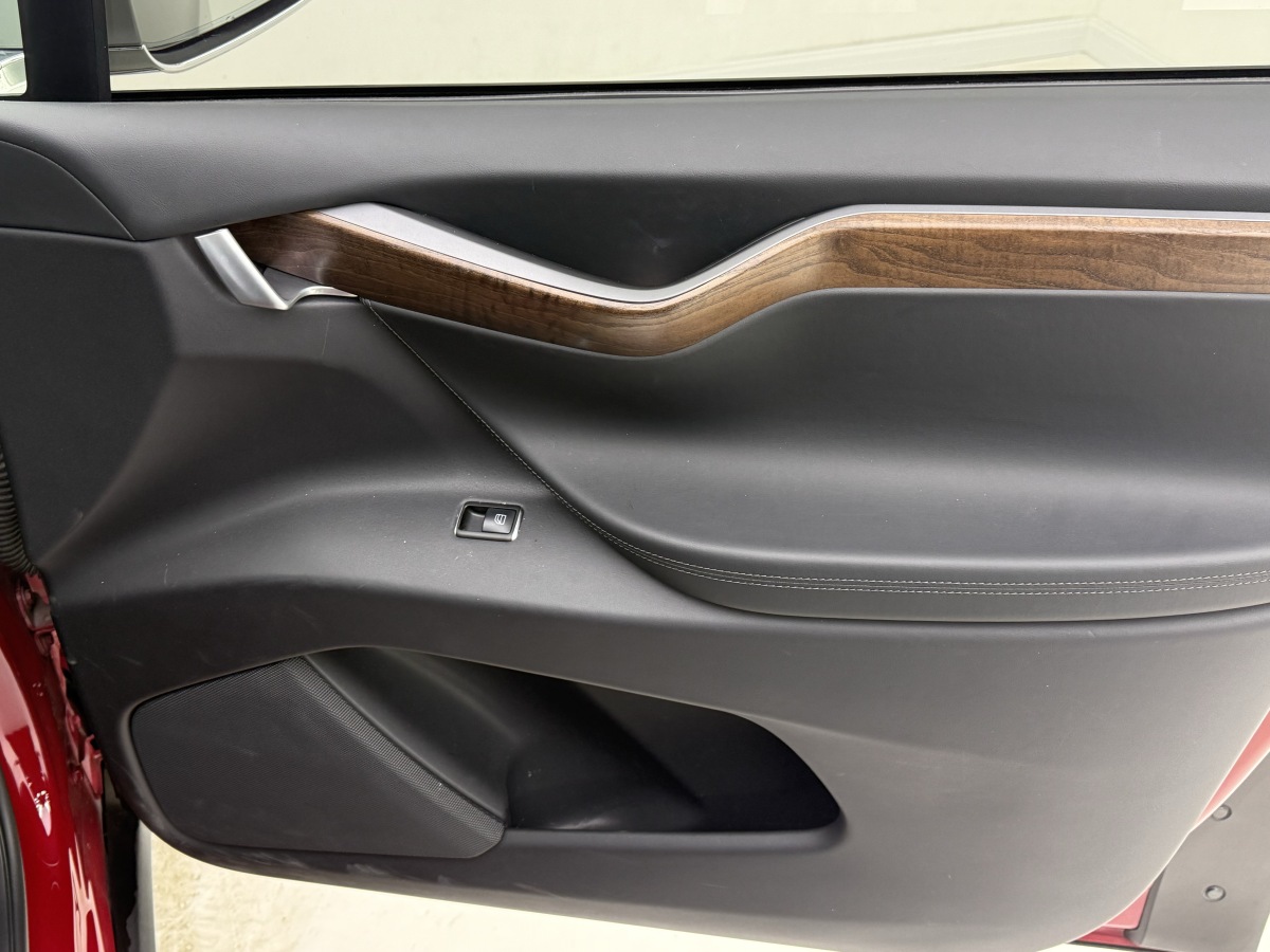 特斯拉 Model X 2019 汽车图片 #13