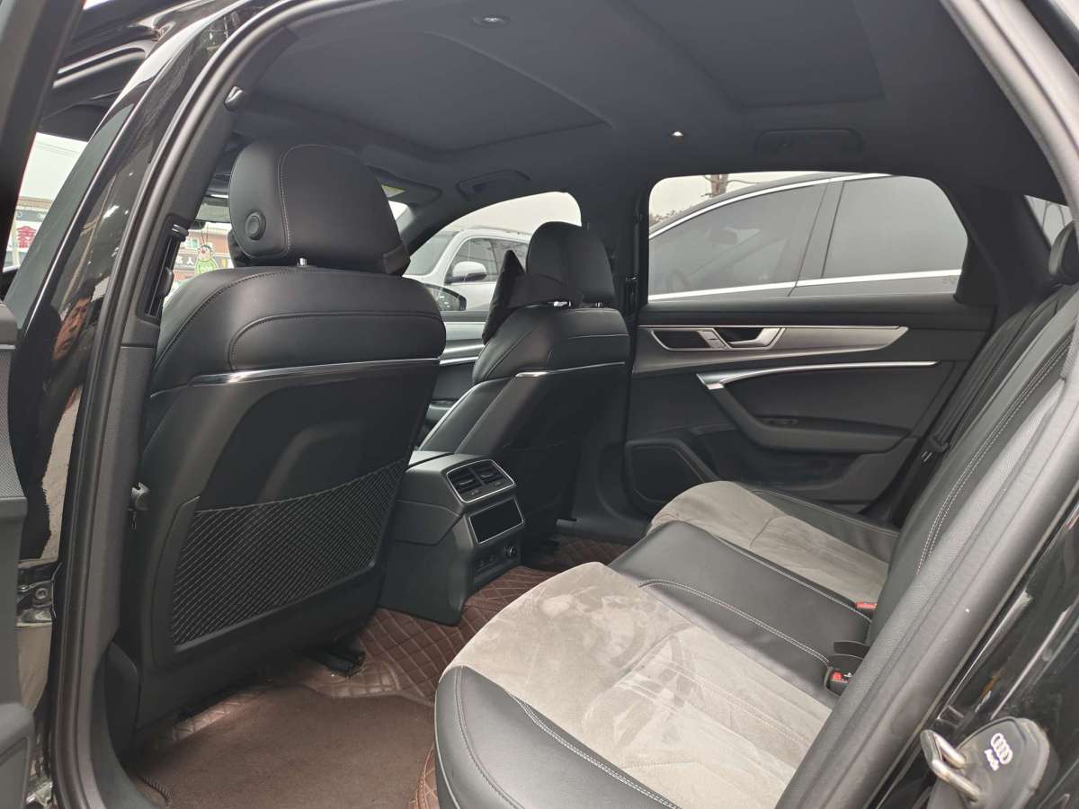 Audi 2024 immagine di auto #13
