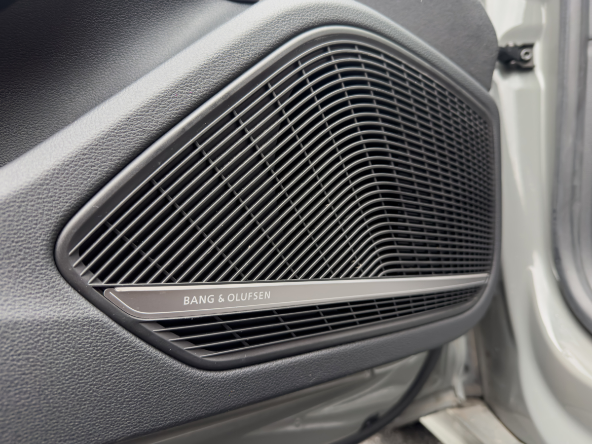 Audi S5 2022 car image #13