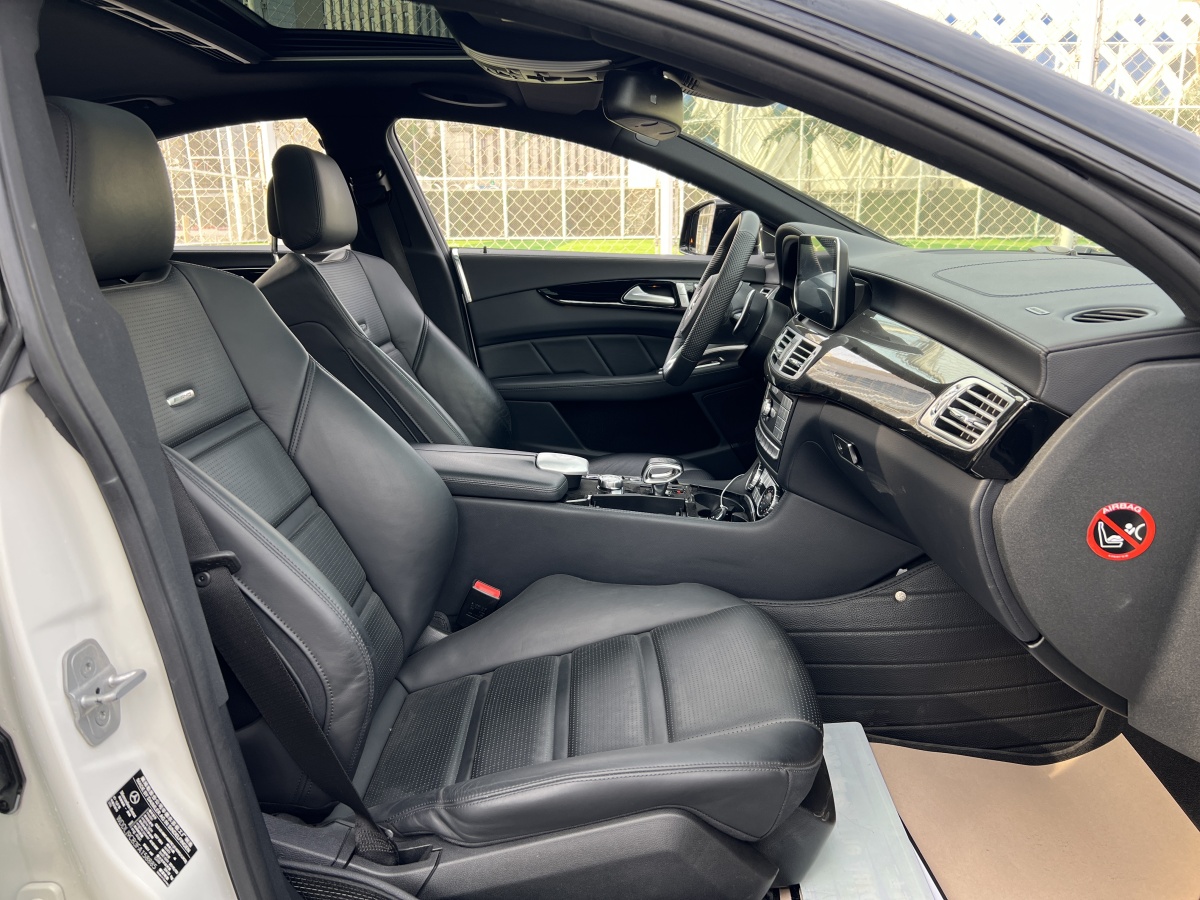 Mercedes-Benz CLS AMG 2017 car image #13