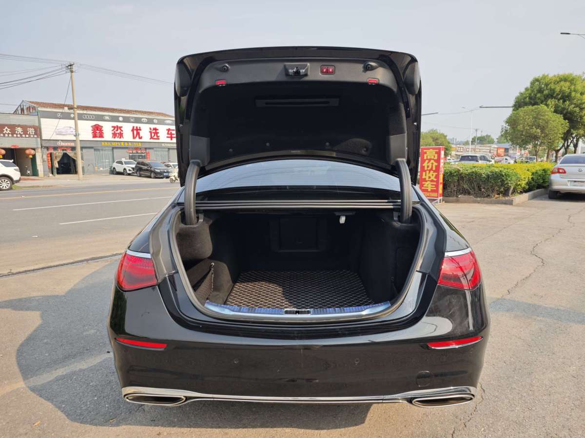Mercedes-Benz S Class 2023 car image #13