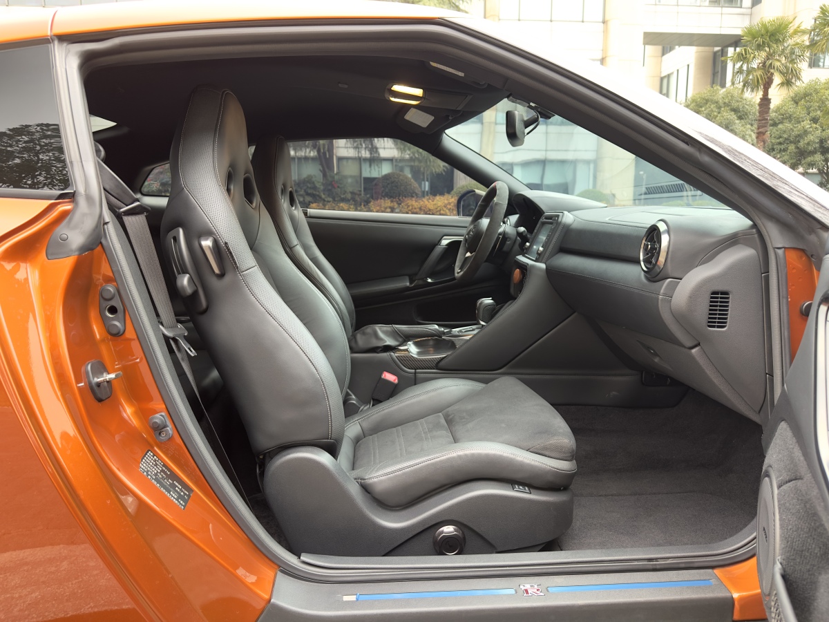 日产 日产GT-R 2018 汽车图片 #13