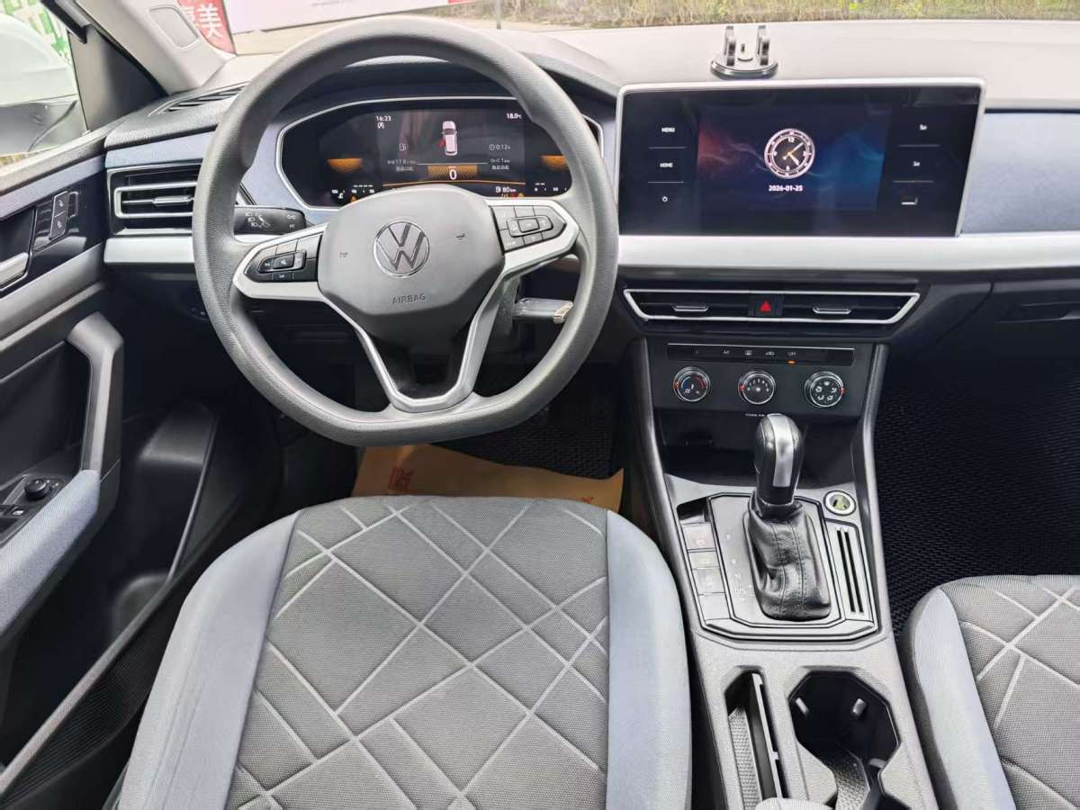 Volkswagen Lavida 2023 car image #13