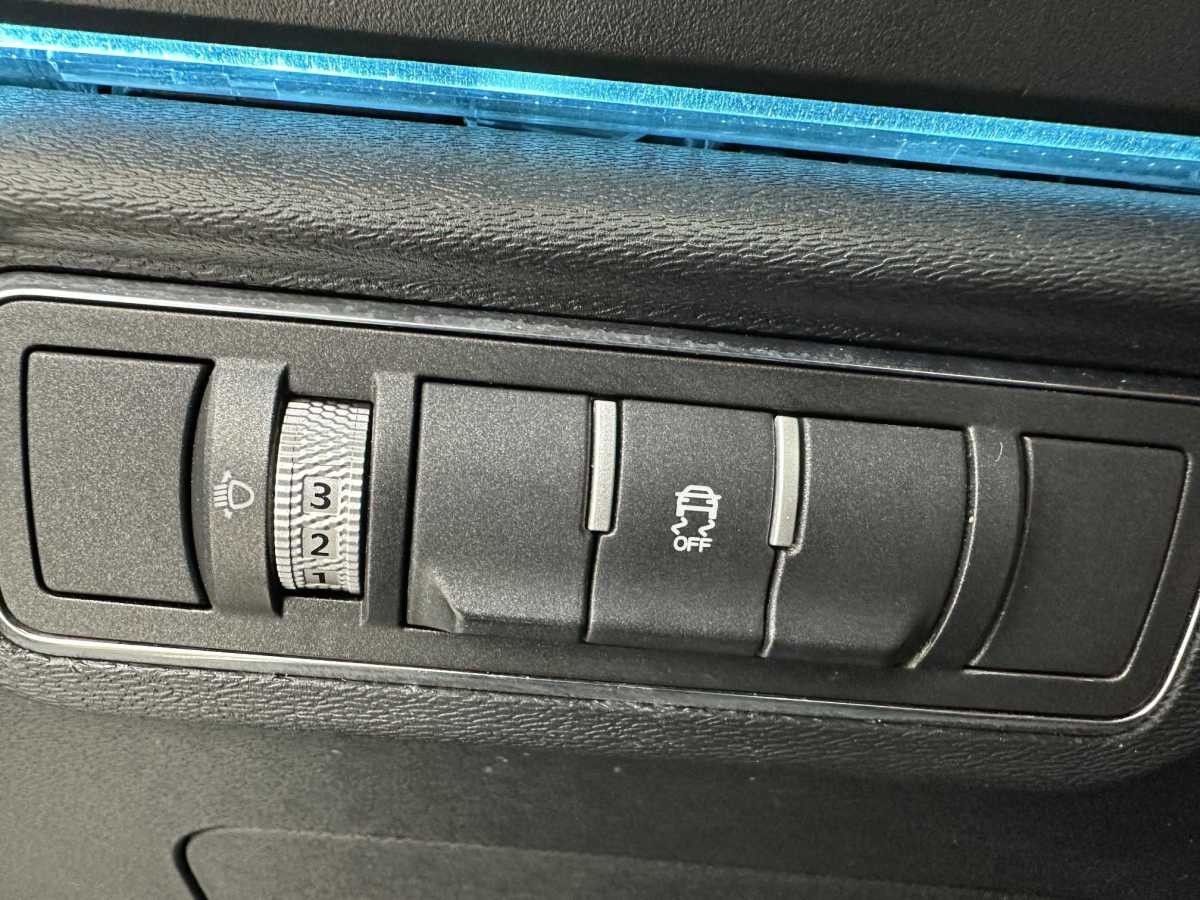 Jetour X70 PLUS 2022 car image #13