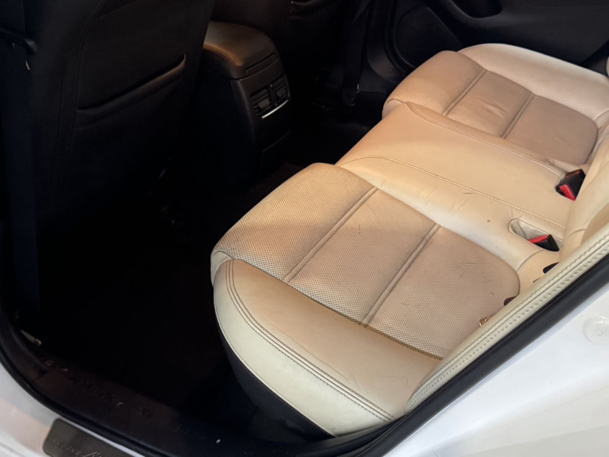 Mazda 2014 car image #13