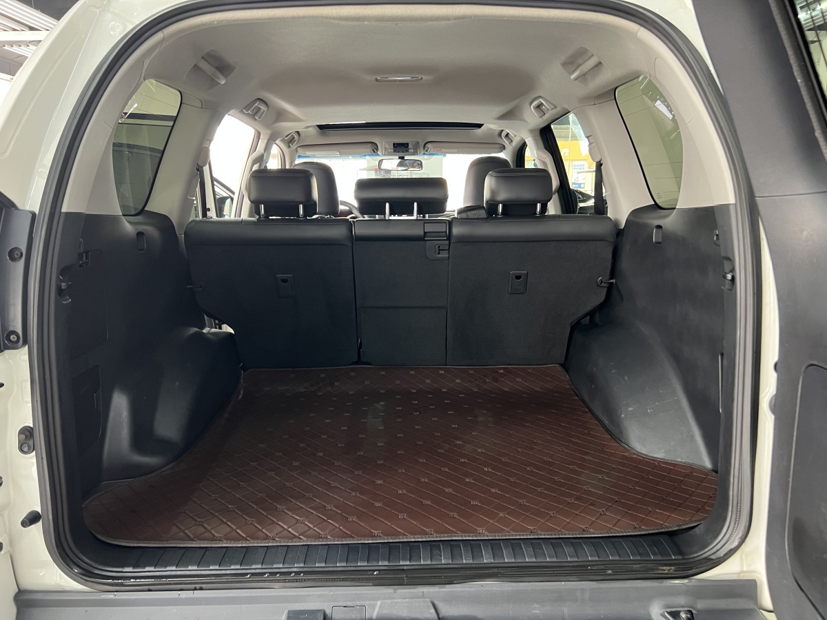 Toyota Land Cruiser Prado 2015 car image #13