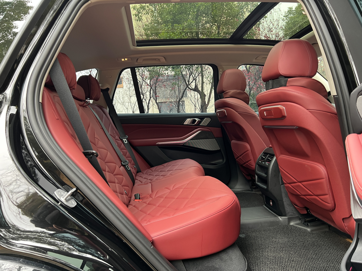 BMW X5 2025 car image #13