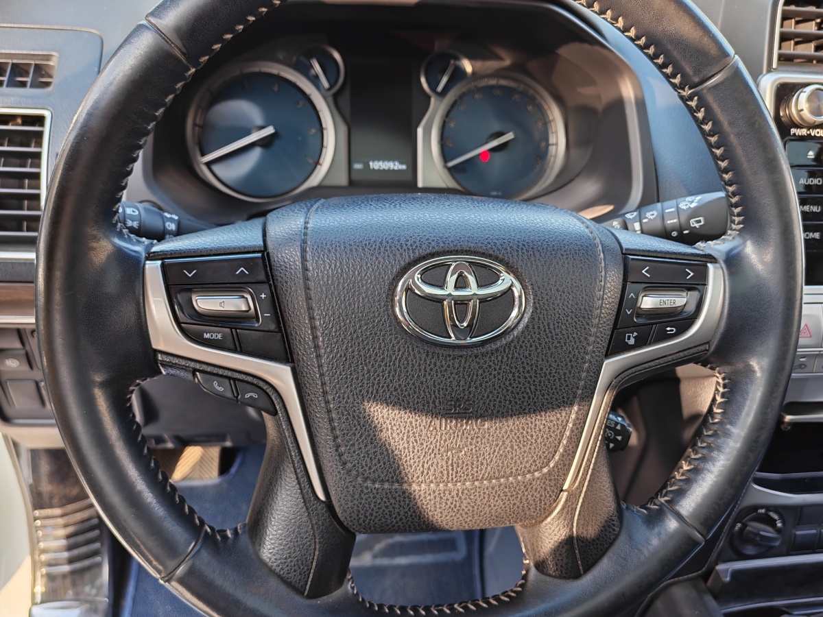 Toyota Land Cruiser Prado 2018 #13 Toyota Land Cruiser Prado 2018 car image #13