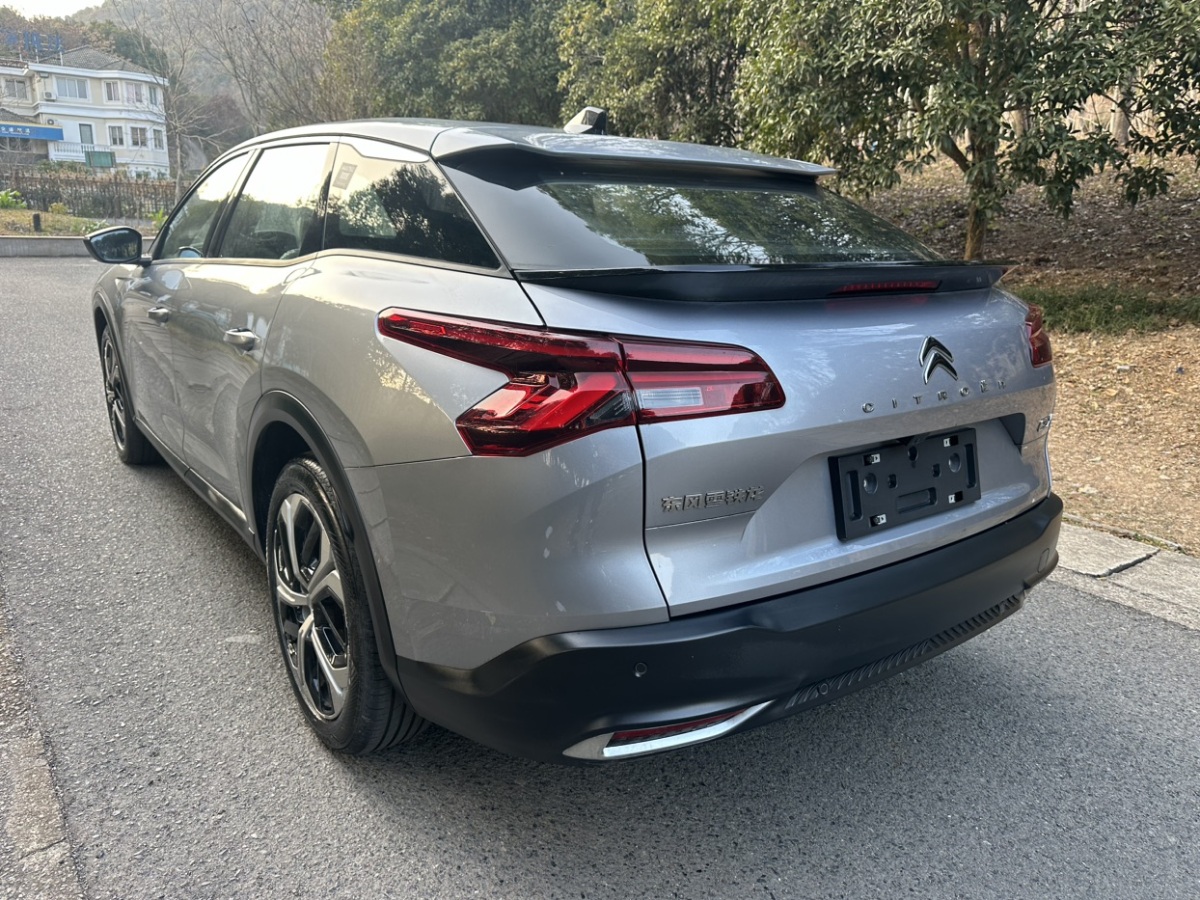 Citroen C5 X 2025 car image #13