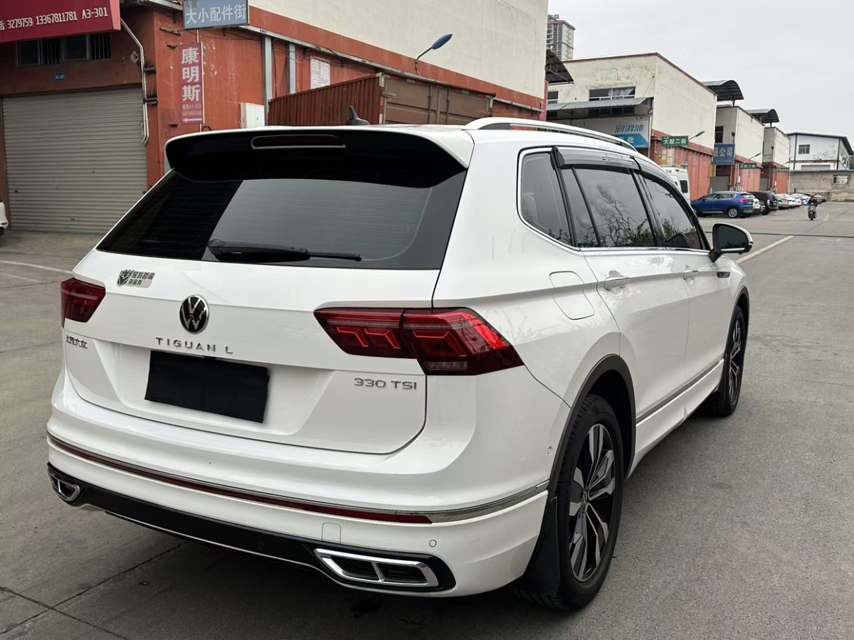 Volkswagen Tiguan L 2022 #13 Volkswagen Tiguan L 2022 car image #13