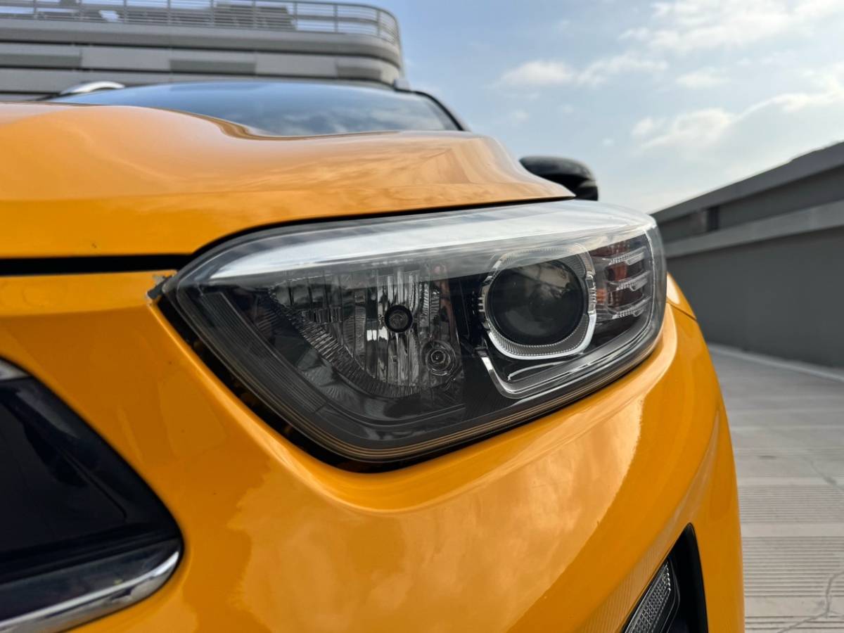 Kia KX1 2018 car image #13