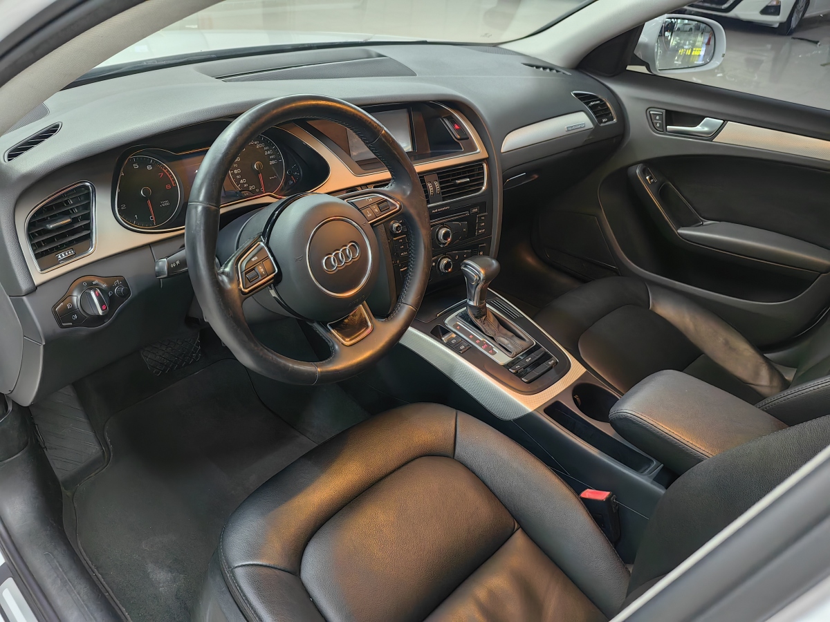 Audi 2014 car image #13