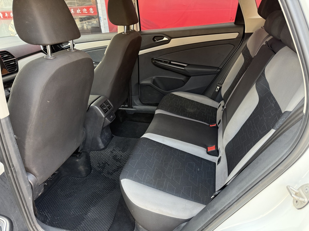 Jetta VS7 2023 car image #13