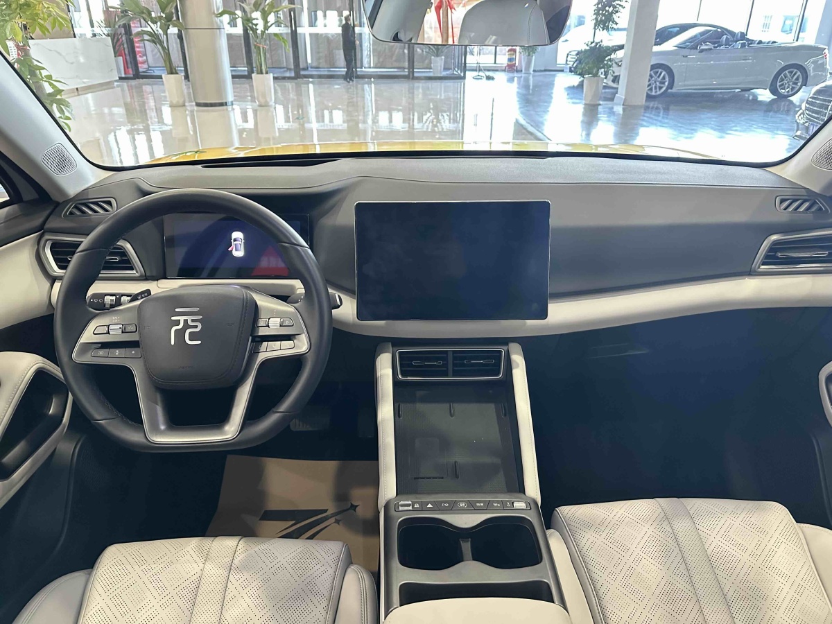 BYD YuanUP 2025 car image #13
