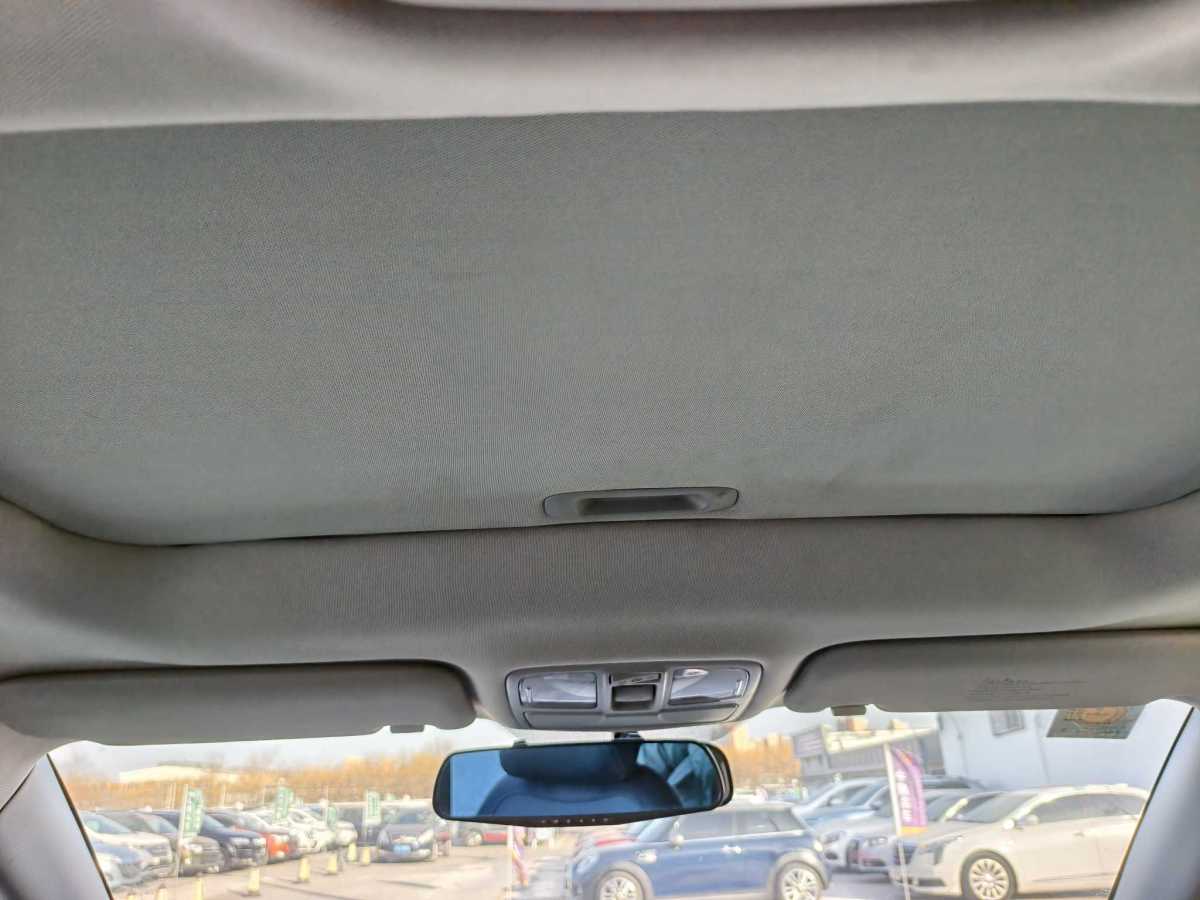 Hyundai ix35 2014 imagen de coche #13