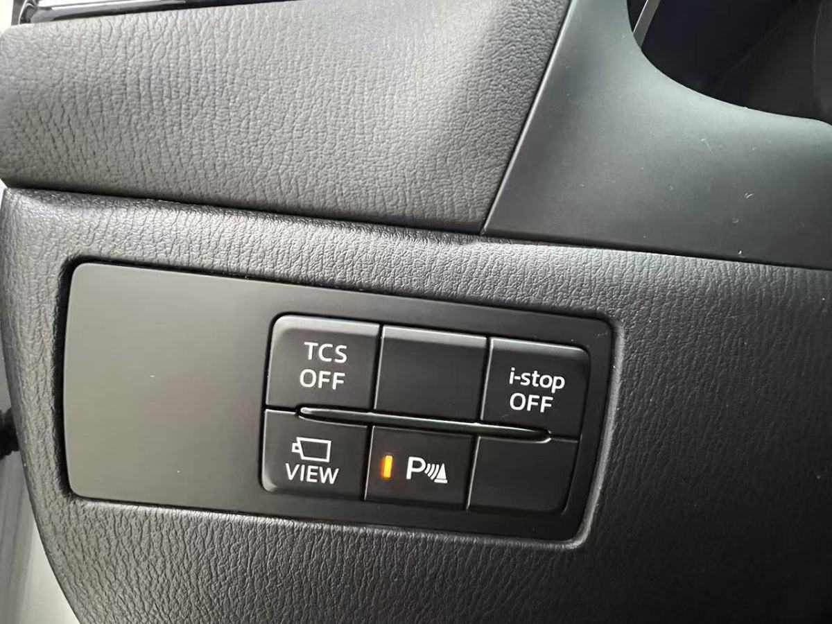Mazda 2023 car image #13