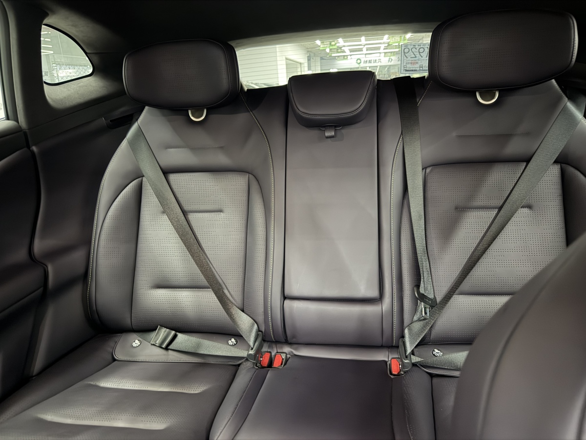 Avatr 07 2025 car image #13