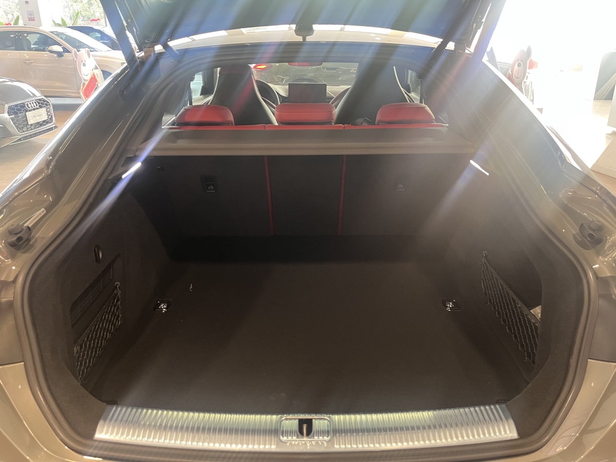 Audi 2026 car image #13