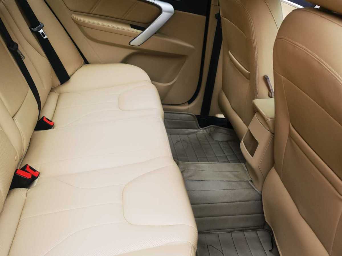 GEELY Emgrand 2016 car image #13