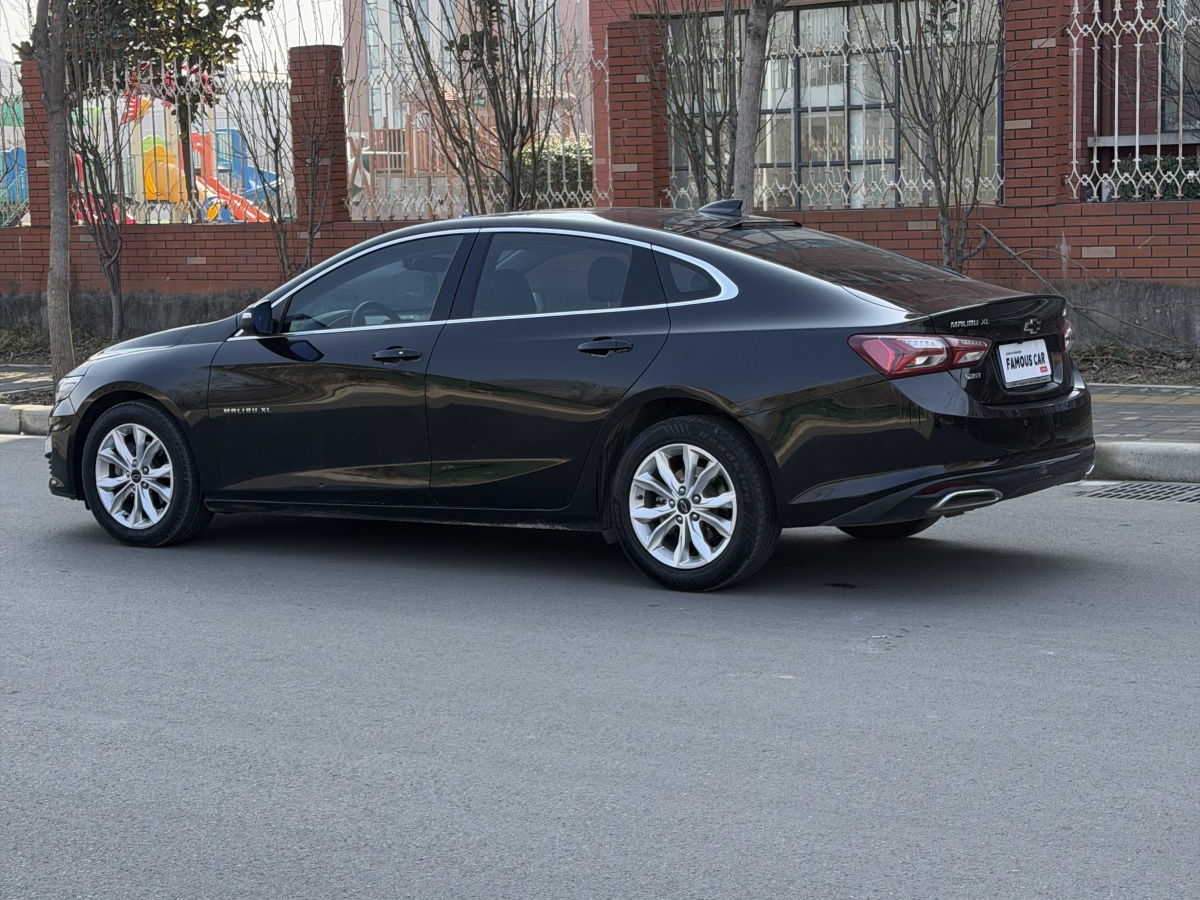 Chevrolet Malibu XL 2022 car image #13