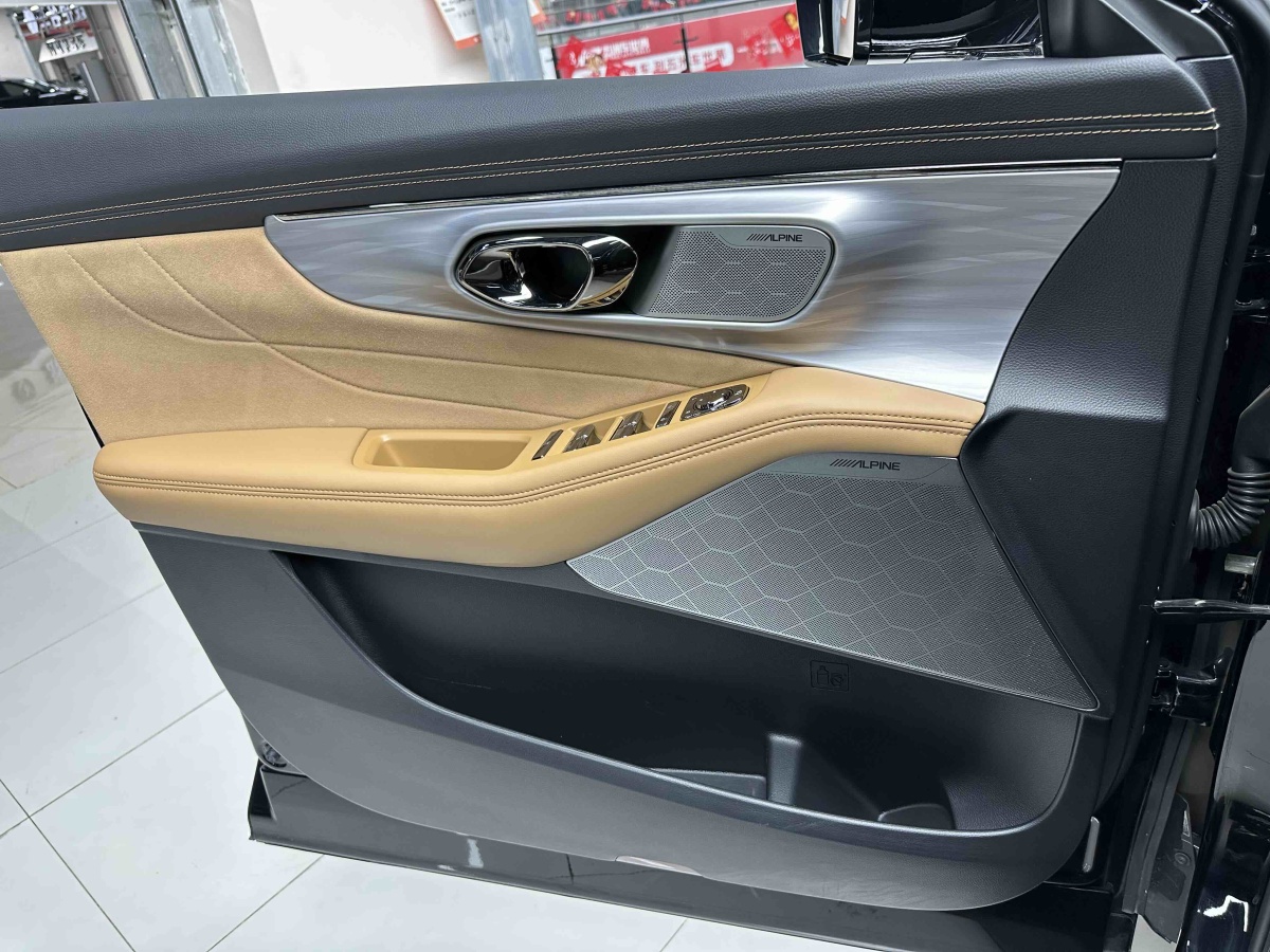 GAC Trumpchi ES9 2024 car image #13