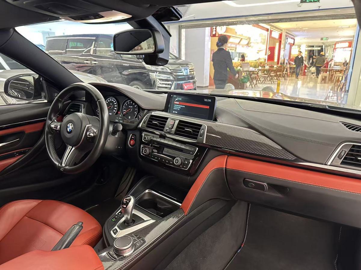 宝马 宝马M4 2018 汽车图片 #13