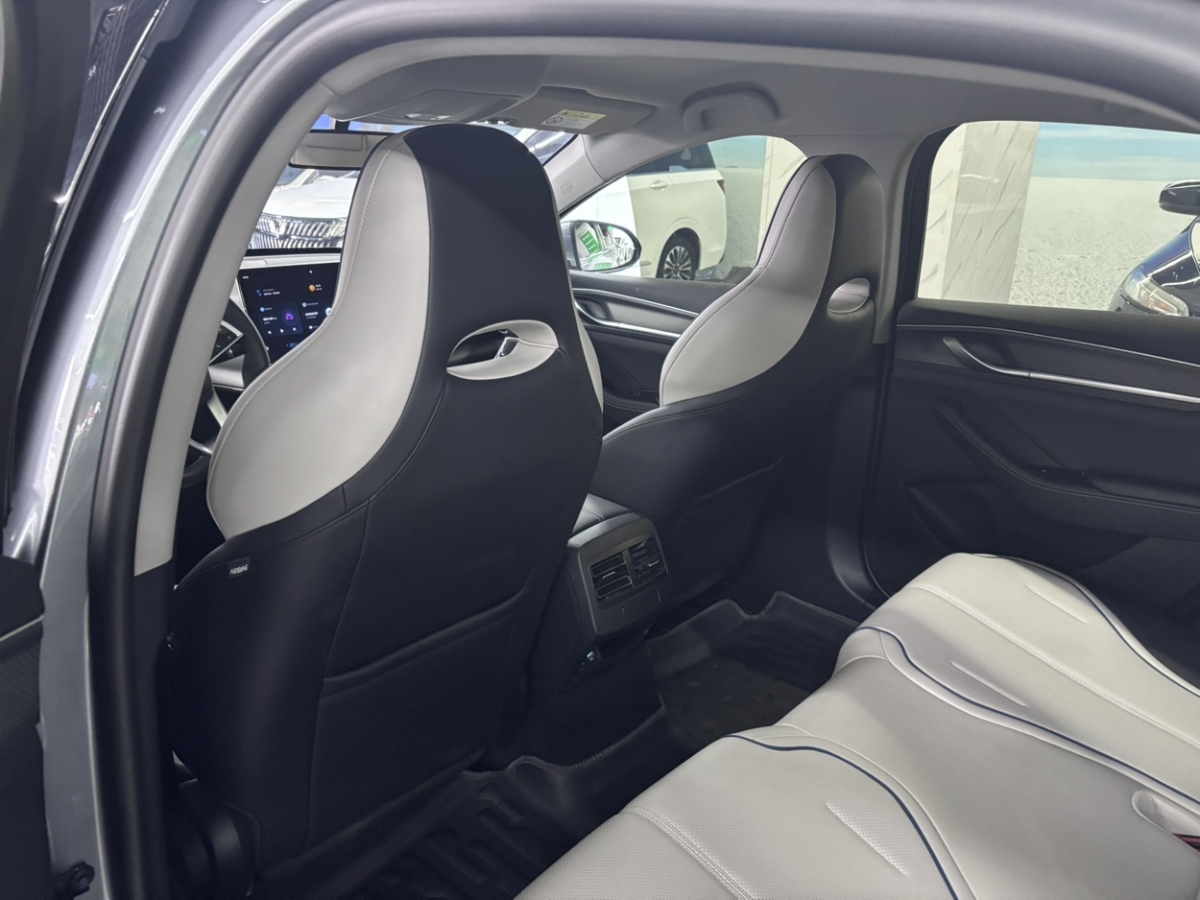 BYD Destroyer 05 2025 car image #13