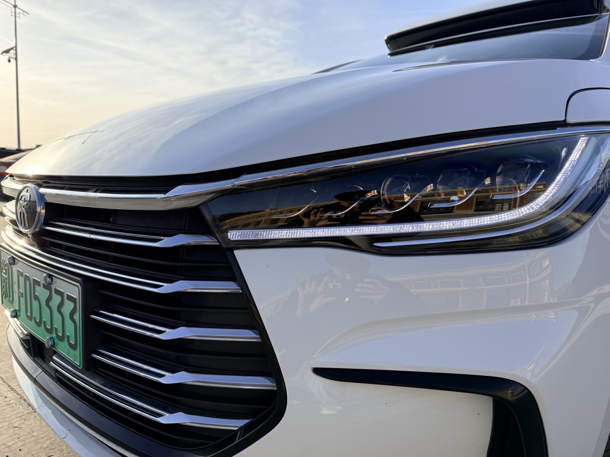 BYD Song MAX New Energy 2023 car image #13