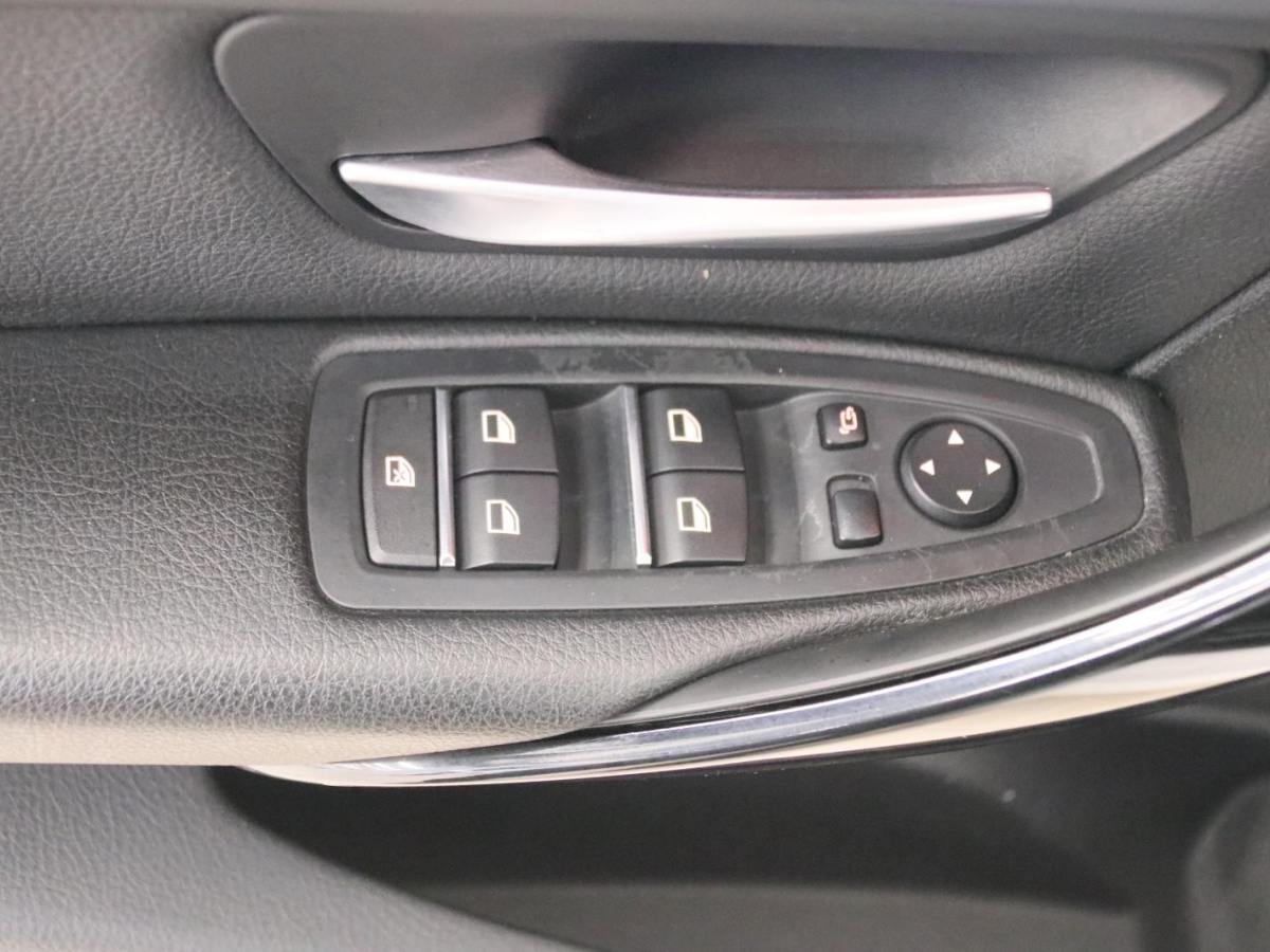 BMW 3 Series 2016 #13 BMW 3 Series 2016 car image #13