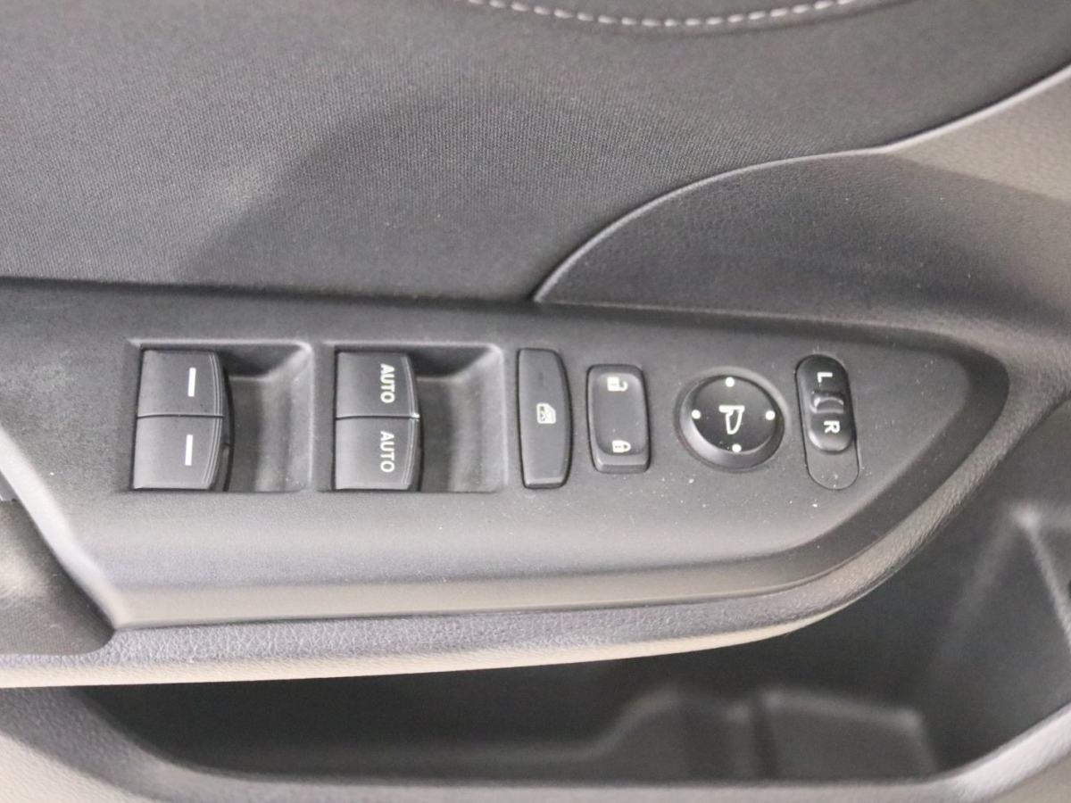 Honda Civic 2017 car image #13