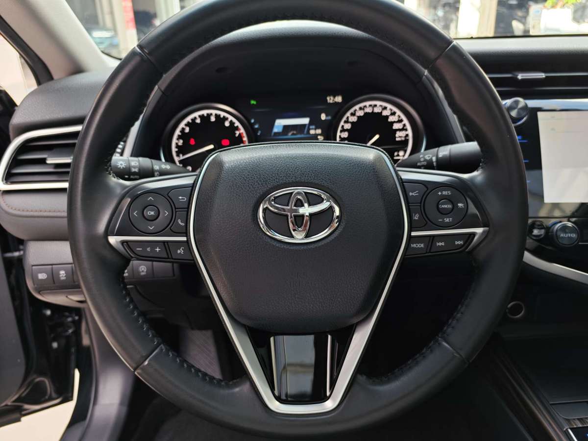 Toyota Camry 2020 #13 Toyota Camry 2020 car image #13