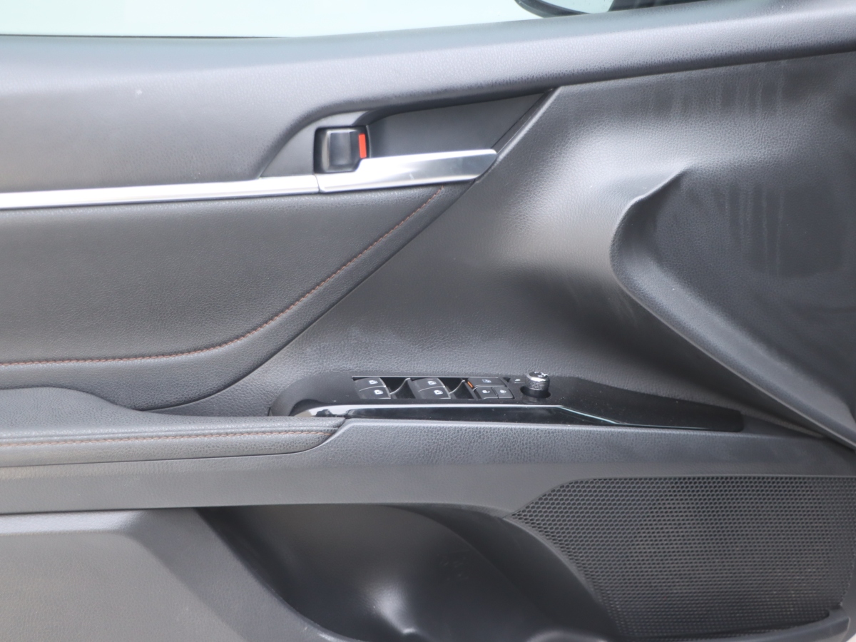 Toyota 2018 #13 Toyota 2018 car image #13