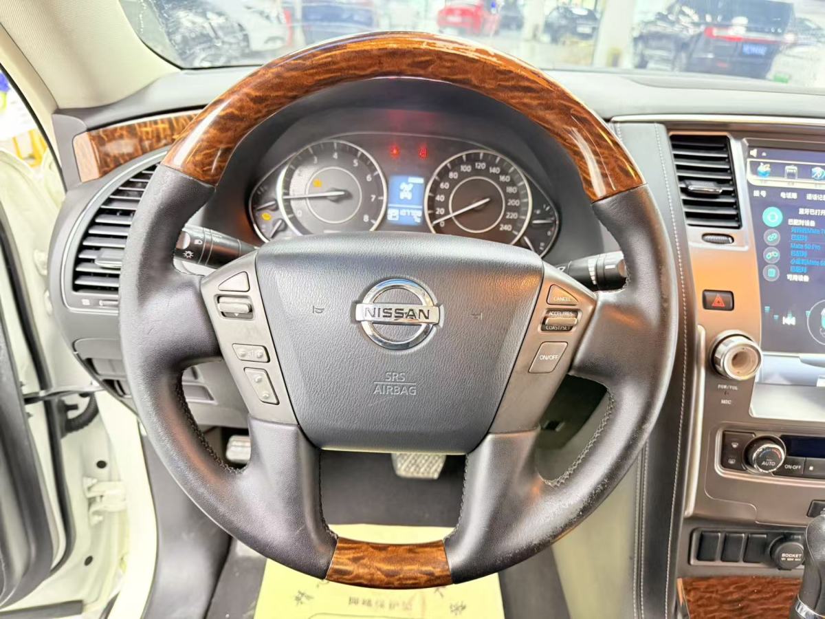 日产 途乐 2017 汽车图片 #13