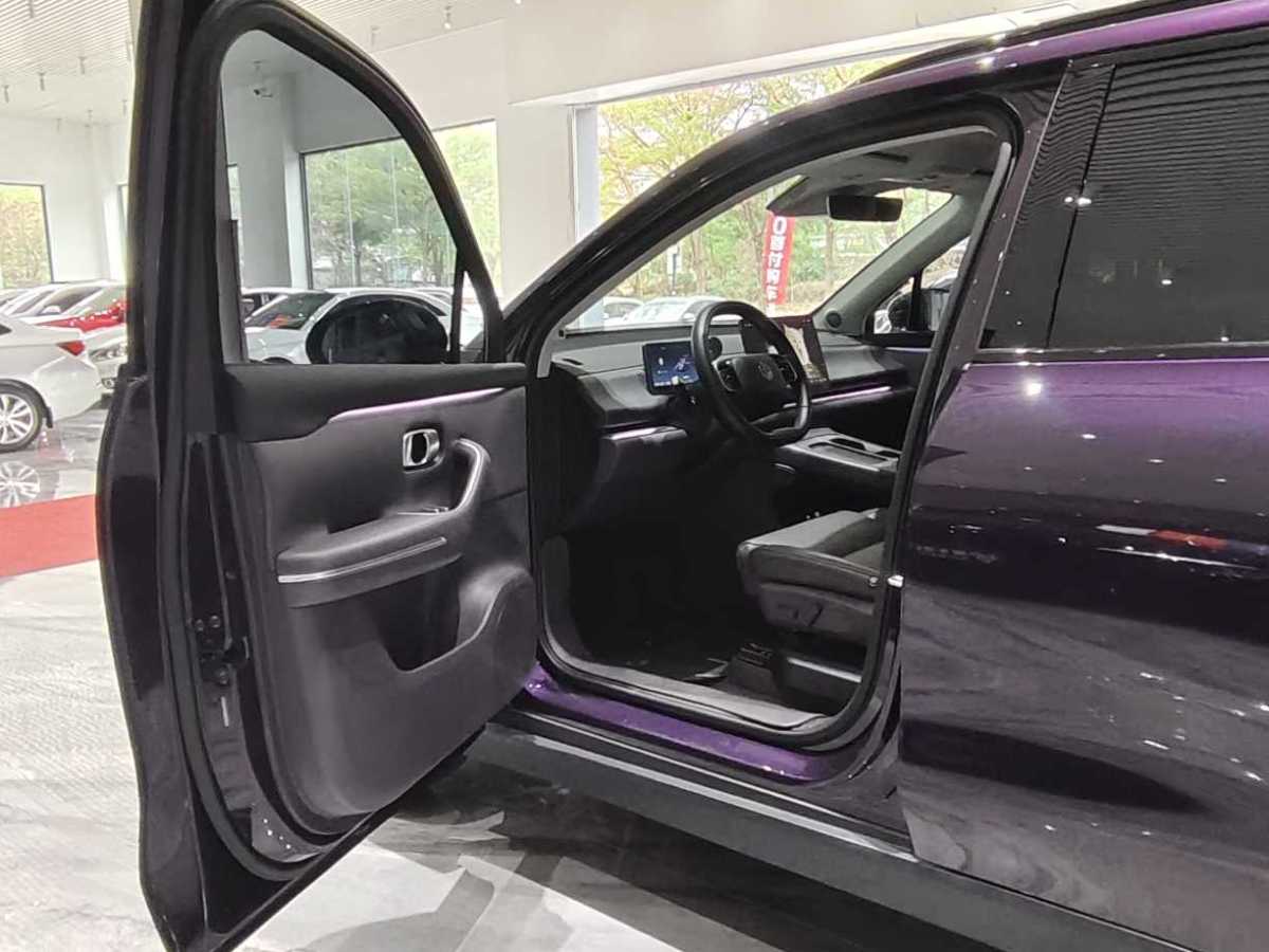 零跑汽车 零跑C16 2024 汽车图片 #13