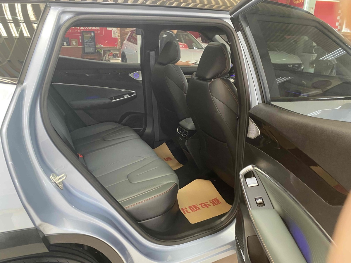 GEELY Boyue 2024 immagine di auto #13