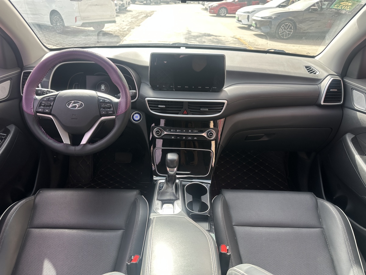Hyundai Tucson 2019 car image #13