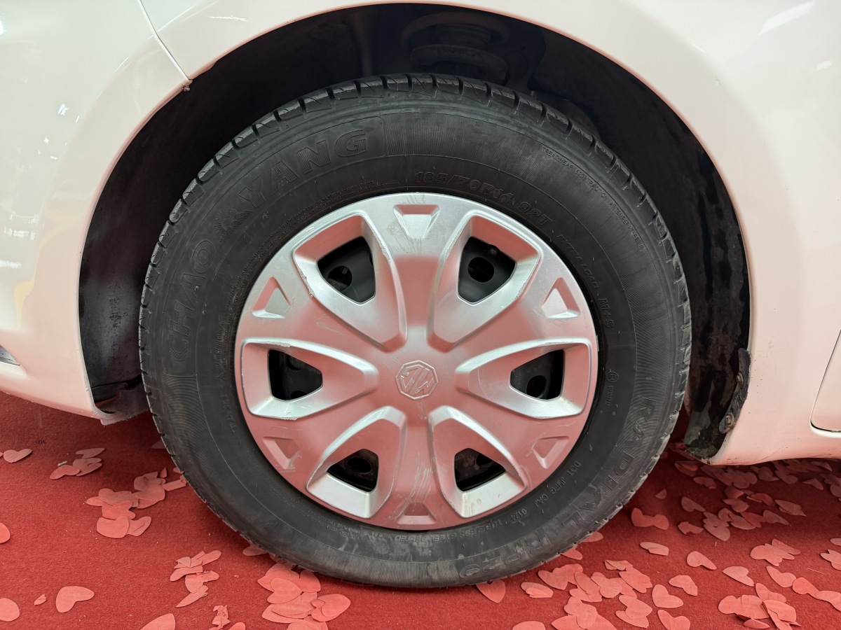 MG 3 2015 immagine di auto #13