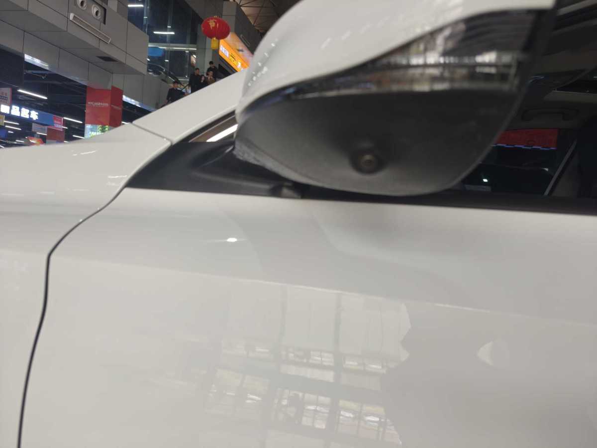 MG 5 2024 car image #13