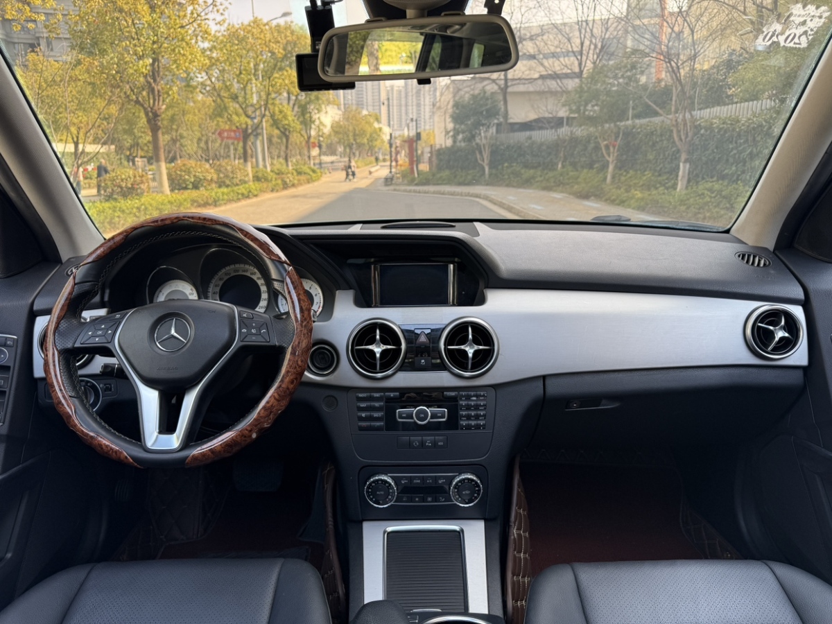 Mercedes-Benz GLK Class 2014 car image #13