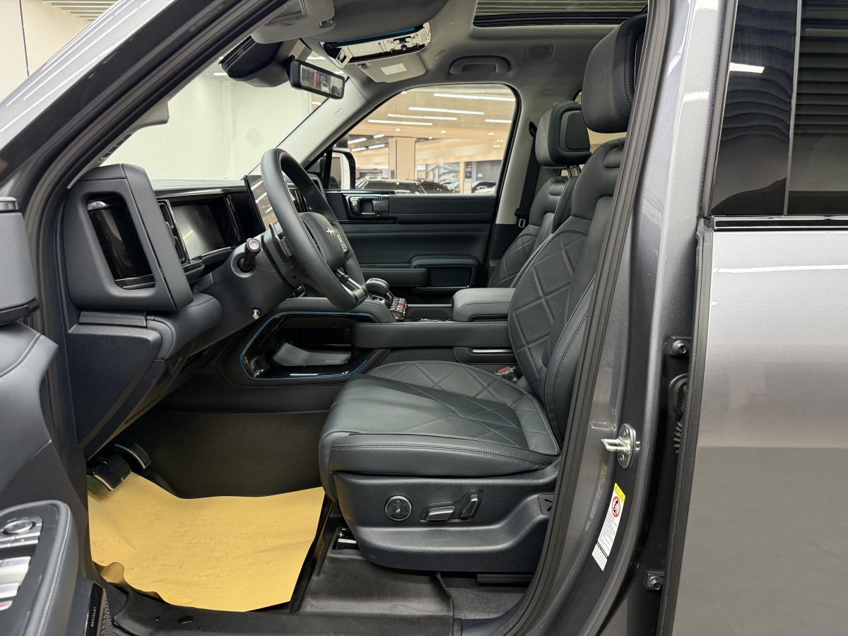 FangChengBao Leopard 5 2025 صورة سيارة #13